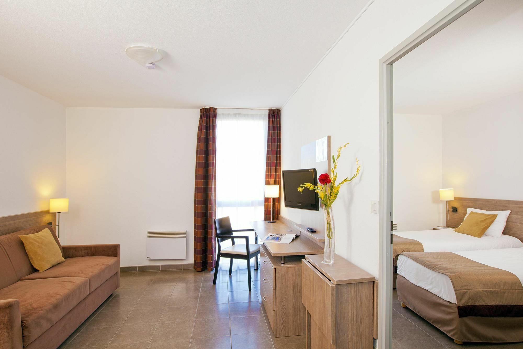 Apparthotel Sejours & Affaires Manosque Eksteriør billede